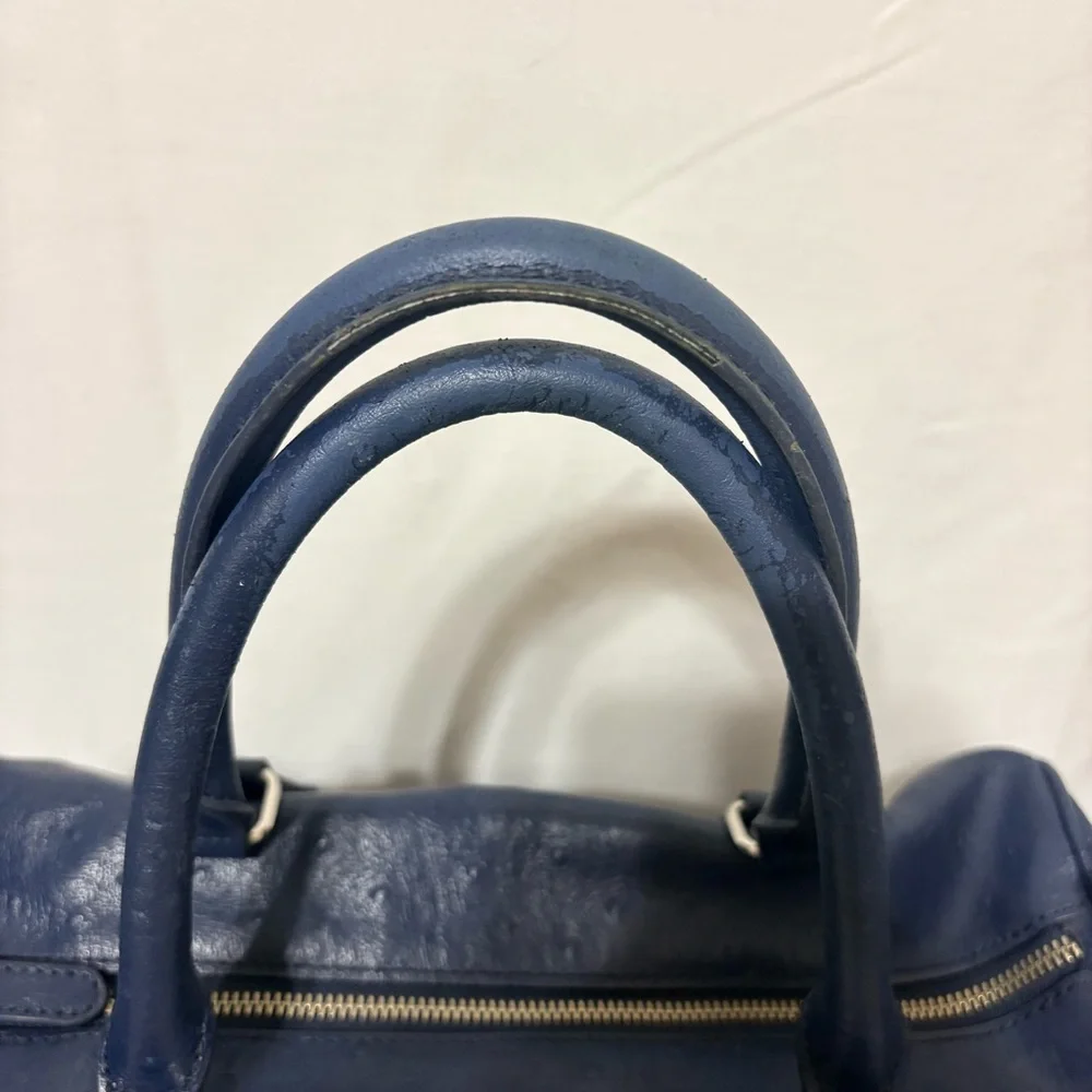 Brooks Brothers navy blue barrel bag satchel made of embossed pebbled leather